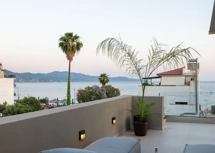 Aequor Mare Апартаменты Farai